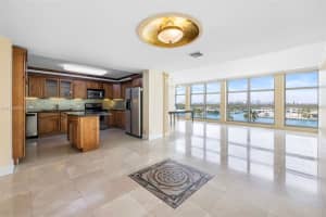 5055 Collins Ave 6m, Miami Beach