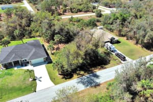 205 Ferdon Cir Port Charlotte, FL 33954 - MLS#A11760025