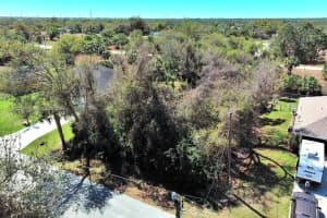 205 Ferdon Cir Port Charlotte, FL 33954 - MLS#A11760025