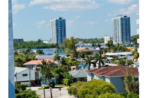 3660 Ne 166th St 812, North Miami Beach