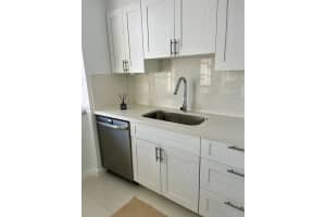 251 174th St, Sunny Isles Beach, FL 33160, Sold 03/30/25