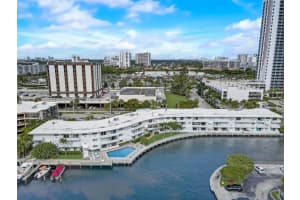 2500 Diana Dr APT 316, Hallandale Beach, FL 33009, Sold 07/24/25