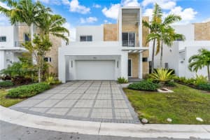 6821 NW 103rd Ave, Doral, FL 33178, Sold 05/09/25