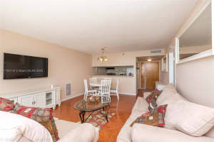 7601 E Treasure Dr 2206, North Bay Village, FL 33141 - MLS#A11760144