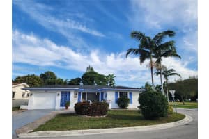5001 NW 50th St, Tamarac, FL 33319, - MLS#A11760188