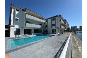3582 NE 171 St APT 301, North Miami Beach, FL 33160, - MLS#A11760192