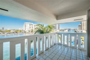 1889 S Ocean Dr APT 414, Hallandale Beach, FL 33009, Sold 04/29/25