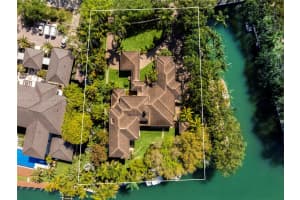 665 Leucadendra Dr, Coral Gables, FL 33156, - MLS#A11760250
