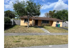 16320 SW 100th Ct, Miami, FL 33157, Sold 04/30/25