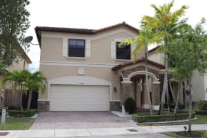 MLS# A11760371, Doral, Florida 33178
