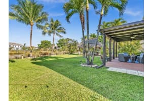 608 SW 168th Ln, Pembroke Pines, FL 33027, Sold 05/22/25