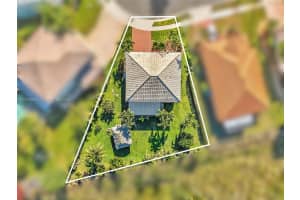 608 SW 168th Ln, Pembroke Pines, FL 33027, Sold 05/22/25