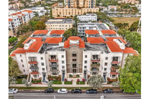 1650 Galiano St, Coral Gables, FL 33134, Sold 05/19/25