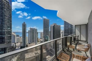 45 SW 9th St Apt 3702, Miami, FL 33130, Sold 07/15/25