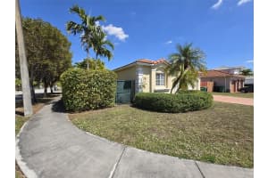 16323 SW 57th St, Miami, FL 33193, Sold 04/16/25