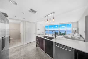 665 NE 25th St APT 1504, Miami, FL 33137, - MLS#A11760667