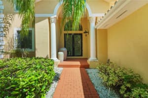 7547 SW 191st St, Cutler Bay, FL 33157, Sold 08/27/25