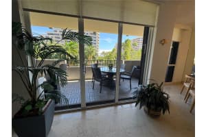161 Crandon Blvd APT 323, Key Biscayne, FL 33149, - MLS#A11760732