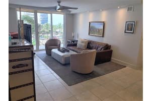 2080 S Ocean Drive 304 Hallandale Beach, FL 33009 - MLS#A11760738