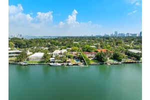 744 Lakeview Dr, Miami Beach, FL 33140, - MLS#A11760788