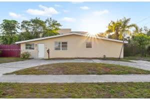 3430 Nw 43rd Ave Lauderdale Lakes, FL 33319 - MLS#A11760808