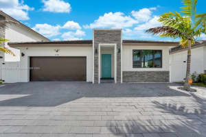 23381 SW 107th Pl, Princeton, FL 33032, Sold 04/15/25