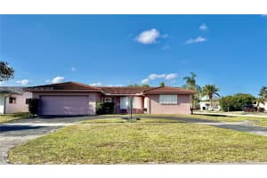 4701 Arthur St, Hollywood, FL 33021, Sold 07/31/25