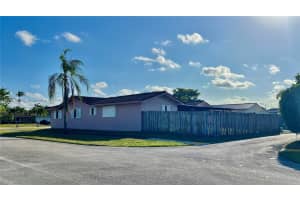 4701 Arthur St, Hollywood, FL 33021, Sold 07/31/25