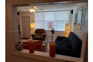 9081 Sunrise Lakes Blvd APT 105, Sunrise, FL 33322, - MLS#A11761094