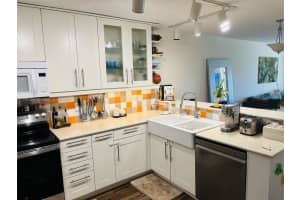 5300 Ne 24th Ter 512c, Fort Lauderdale