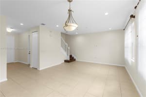 12420 Nw 33rd St Sunrise, FL 33323 - Off Market