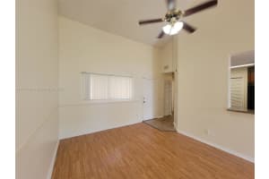 3453 NW 44th St APT 201, Lauderdale Lakes, FL 33309, - MLS#A11761139