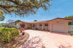 6930 Seagrape Terrace, Hialeah, FL 33014, Sold 04/29/25