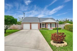 7998 Ridgewood Dr, Greenacres, FL 33467, Sold 05/30/25