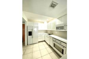 1250 Lincoln Rd 401 Miami Beach, FL 33139 - MLS#A11761150