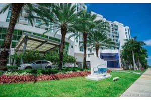 3029 Ne 188th St 818, Aventura