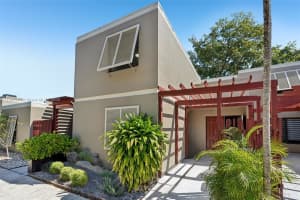 1041 N Hiatus Rd, Pembroke Pines, FL 33026, Sold 07/01/25