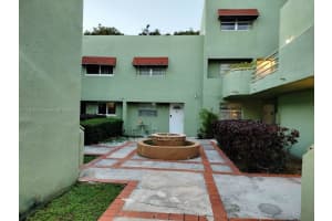 11183 NW 7th St #106, Miami, FL 33172, Sold 05/16/25