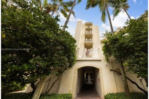 3600 Oaks Clubhouse Dr 501, Pompano Beach