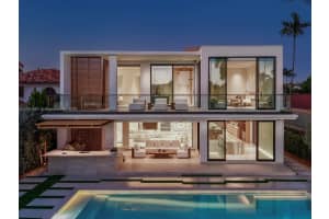 94 S Hibiscus Dr, Miami Beach
