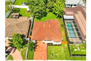 404 SW 4th Terrace, Hallandale Beach, FL 33009, - MLS#A11761502