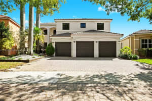 866 Hawthorn Terrace, Weston, FL 33327, Sold 05/30/25