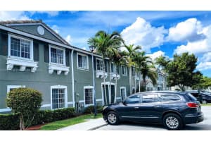 5923 Manchester Way Tamarac, FL 33321 - MLS#A11761516