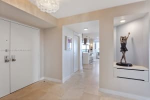 2 Grove Isle Dr B502, Miami, FL 33133, Sold 09/26/25