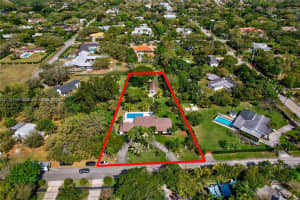 8735 SW 118th St, Miami, FL 33176, - MLS#A11761589