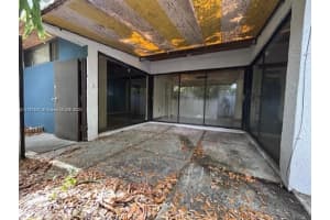 6381 Cotton Tail Rd, Hialeah, FL 33014, Sold 05/29/25