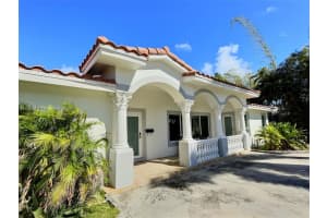 1039 Lincoln St, Hollywood, FL 33019, Sold 05/20/25