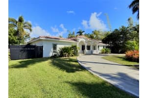 1039 Lincoln St, Hollywood, FL 33019, Sold 05/20/25