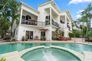 70 Isle Of Venice Dr 102 Fort Lauderdale, FL 33301 - MLS#A11761717