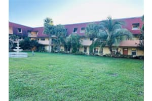 3081 Nw 47th Ter 205, Lauderdale Lakes